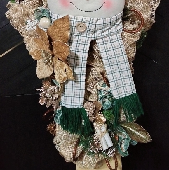 Handmade Kozy Kool Xmas Snowman Swag Wreath - Picture 2 of 2